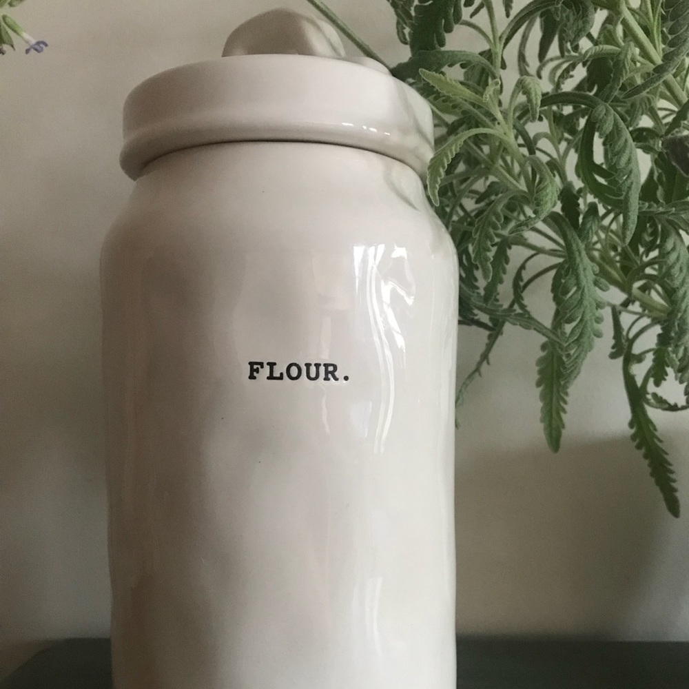 ▫️RAE DUNN ‘FLOUR’ JAR